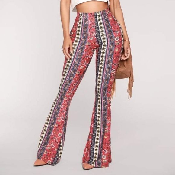 Fashion Nova Pants - Flare pants